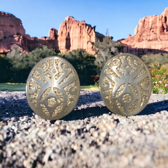 Vintage Navajo Concho Style Clip Statement Earrings 925 Sterling 7.13 gr - Picture 1 of 8